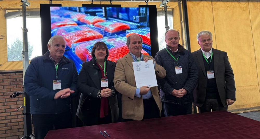 AgroSalmon1.jpg